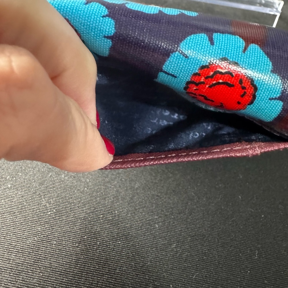 Kate Spade Blue and Red Floral key and cardholder Wallet - Picture 7 of 11